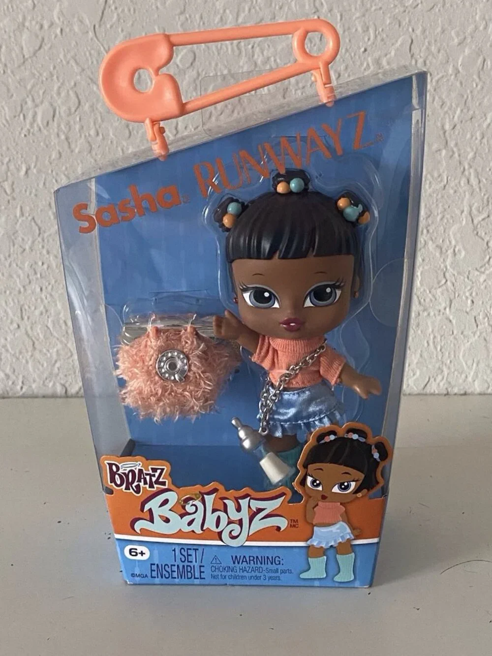 Bratz Babyz SASHA Runwayz Collectible Fashion Doll W/Accessories NEW Sealed